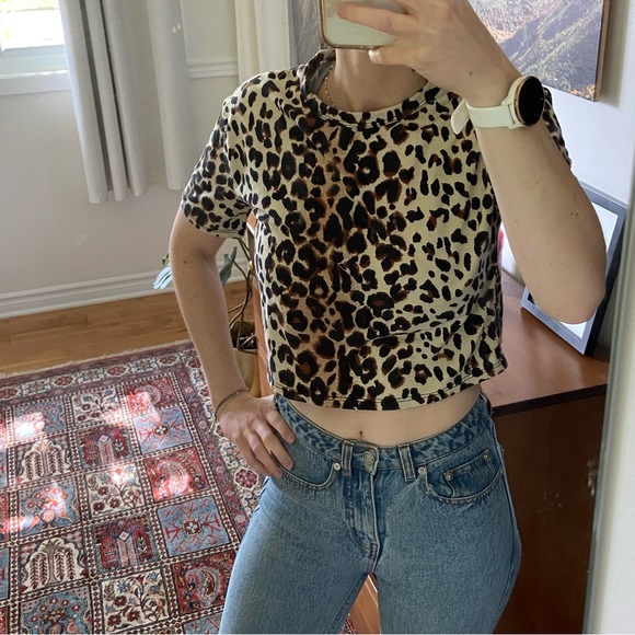 Leopard print crop top - Picture 2 of 2